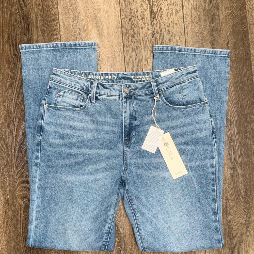 Laurie Felt Blue Straight Leg Jeans Classic Style